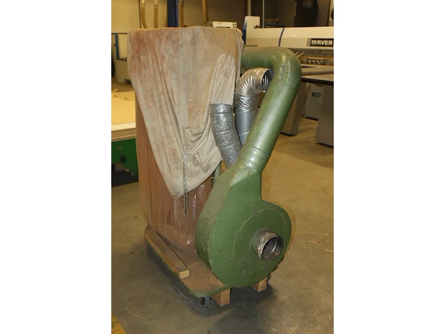 Mobiele stofafzuiger pieper type kp140. bouwjaar 1978 - afbeelding 2 van  3