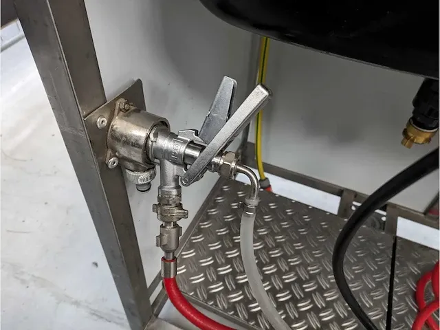 Mobiele tapinstallatie - afbeelding 9 van  9