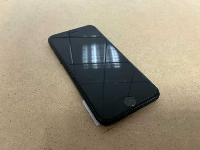 Mobiele telefoon - apple - a2296 - 64gb - afbeelding 1 van  3