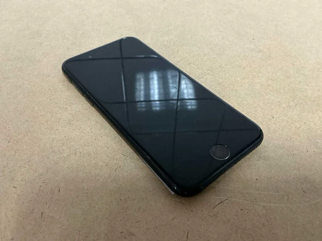 Mobiele telefoon - apple - a2296 - 64gb - afbeelding 1 van  2