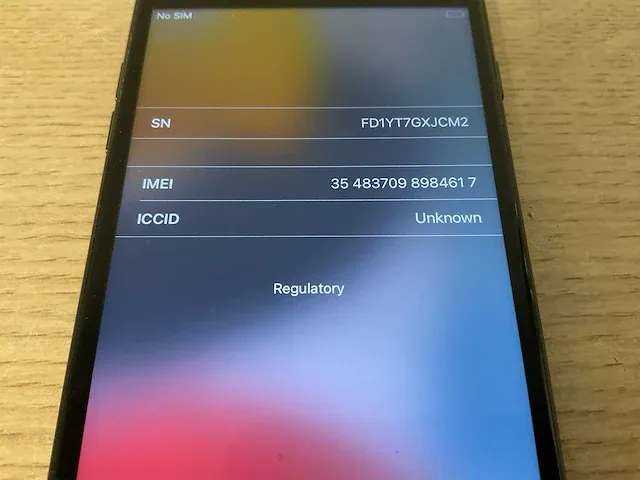 Mobiele telefoon - apple inc. - iphone 8 plus - 64 gb - afbeelding 3 van  4