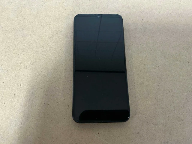 Mobiele telefoon - samsung - sm-a202f/ds - afbeelding 1 van  2
