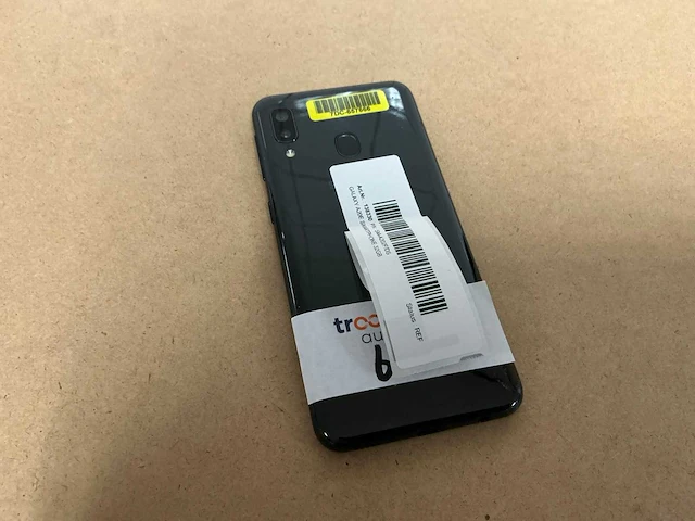 Mobiele telefoon - samsung - sm-a202f/ds - afbeelding 2 van  2
