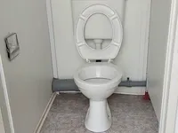 Mobiele toiletwagen knauss, bw 3,5, bouwjaar 2015 - afbeelding 10 van  24