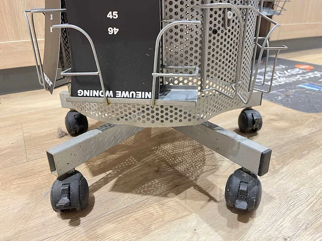 Mobiele wenskaarten display carrousel - afbeelding 7 van  7