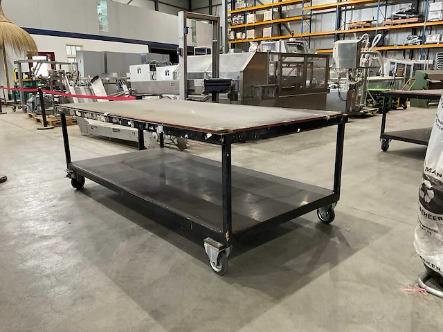 Mobiele werktafel - afbeelding 1 van  7