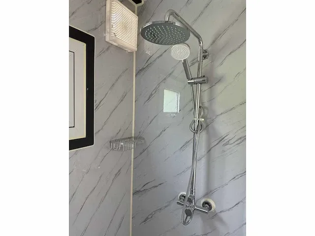 Mobiele woonunit / tiny house met twee slaapkamers en keuken 36m2 - afbeelding 42 van  55