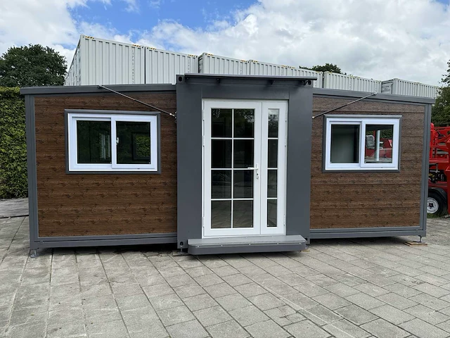 Mobiele woonunit / tiny house met twee slaapkamers en keuken 36m2 - afbeelding 2 van  56