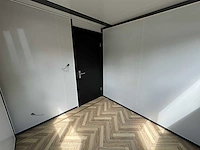 Mobiele woonunit / tiny house met twee slaapkamers en keuken 36m2 - afbeelding 19 van  56