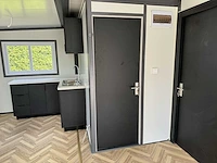 Mobiele woonunit / tiny house met twee slaapkamers en keuken 36m2 - afbeelding 25 van  56