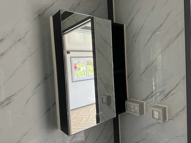 Mobiele woonunit / tiny house met twee slaapkamers en keuken 36m2 - afbeelding 32 van  56