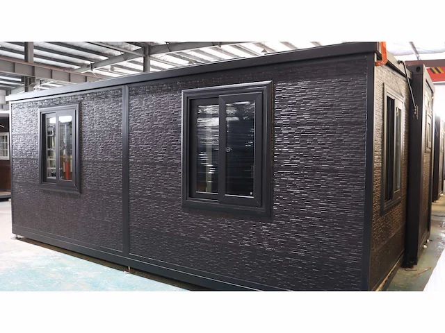 Mobiele woonunit / tiny house met twee slaapkamers en keuken 36m2 - afbeelding 45 van  56