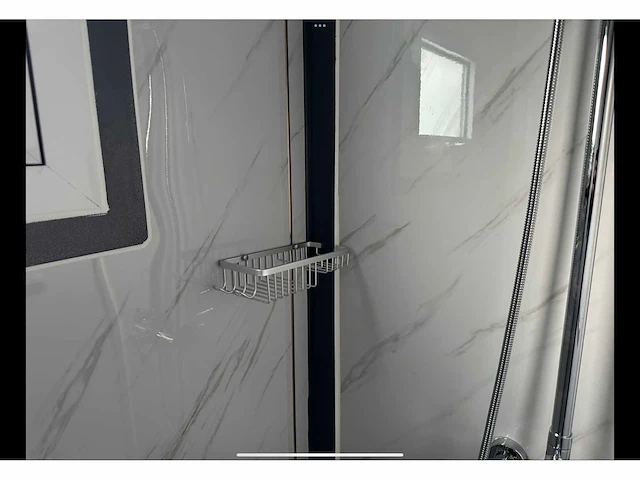 Mobiele woonunit / tiny house met twee slaapkamers en keuken - afbeelding 10 van  68
