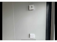 Mobiele woonunit / tiny house met twee slaapkamers en keuken - afbeelding 13 van  68