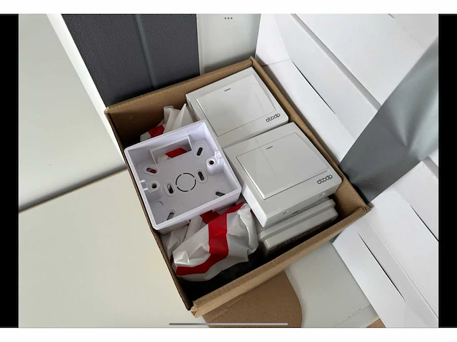 Mobiele woonunit / tiny house met twee slaapkamers en keuken - afbeelding 17 van  68