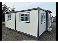 Mobiele woonunit / tiny house met twee slaapkamers en keuken - afbeelding 12 van  68