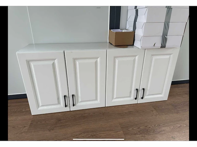 Mobiele woonunit / tiny house met twee slaapkamers en keuken - afbeelding 24 van  68