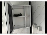 Mobiele woonunit / tiny house met twee slaapkamers en keuken - afbeelding 32 van  68