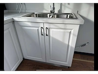 Mobiele woonunit / tiny house met twee slaapkamers en keuken - afbeelding 36 van  68