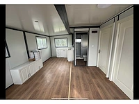 Mobiele woonunit / tiny house met twee slaapkamers en keuken - afbeelding 61 van  68
