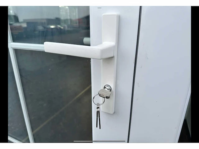 Mobiele woonunit / tiny house met twee slaapkamers en keuken - afbeelding 62 van  68
