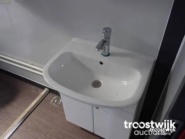 Mobiele woonunit / tiny house - afbeelding 33 van  47
