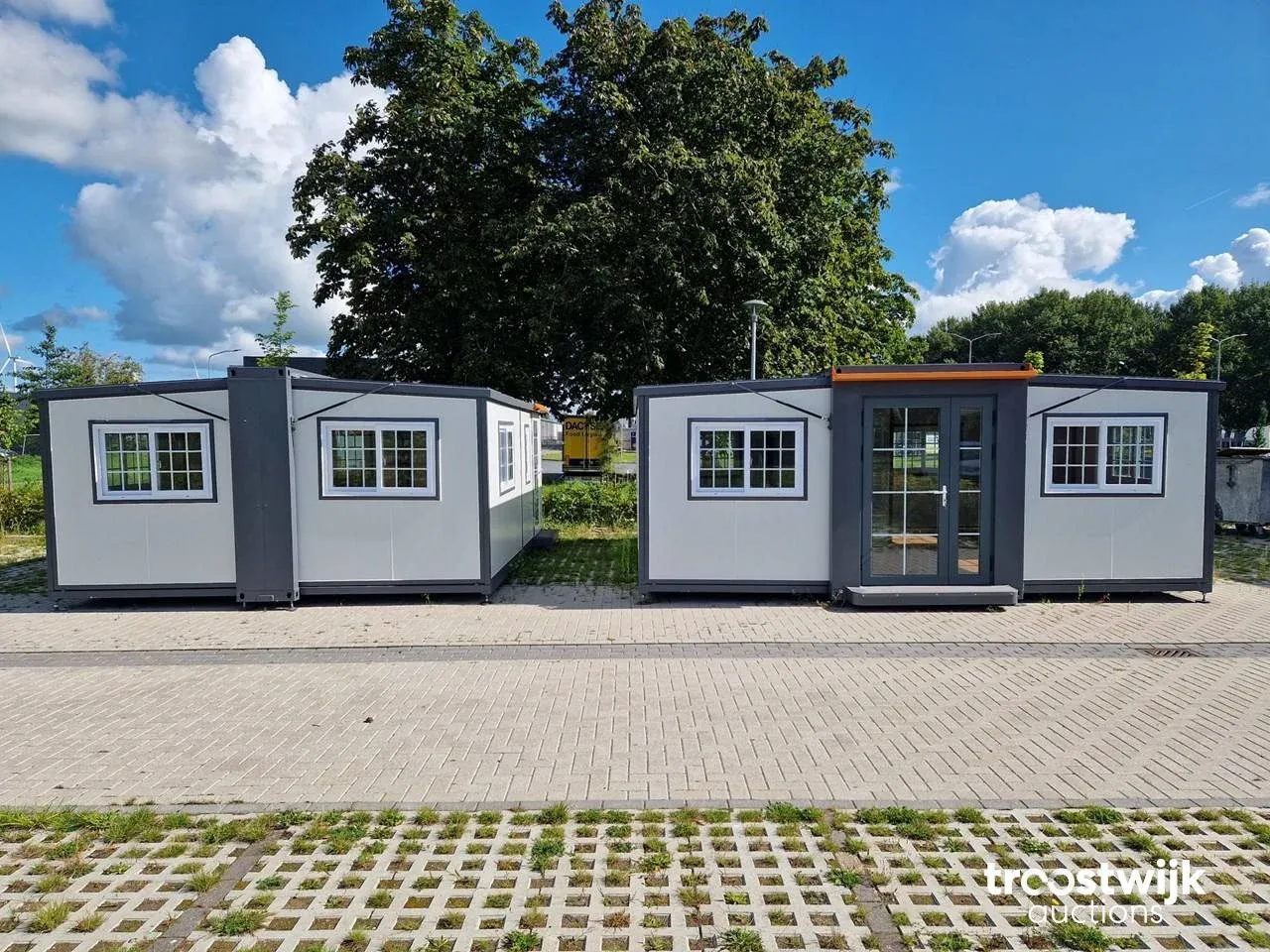 Mobiele (woon)units, gereedschappen en werkplaatsinventaris