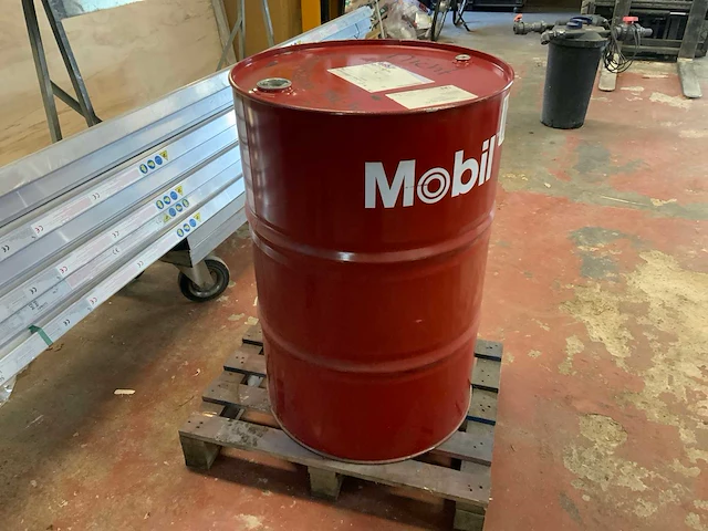 Mobil dte 25 ultra olie 208l - afbeelding 1 van  3