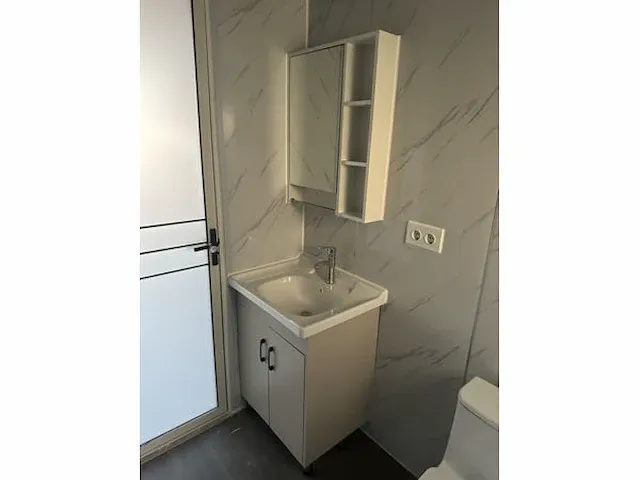 Mobile houses nl - complete deluxe dark grey - tiny house / chalet complete deluxe dark grey - afbeelding 22 van  63