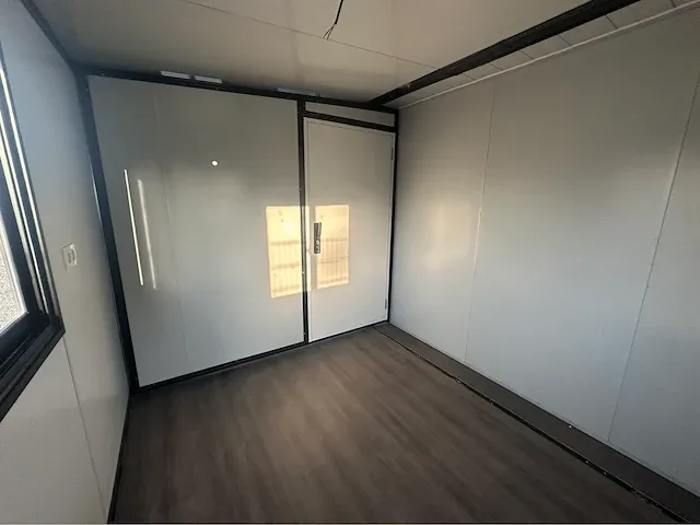 Mobile houses nl - complete deluxe dark grey - tiny house / chalet complete deluxe dark grey - afbeelding 40 van  63