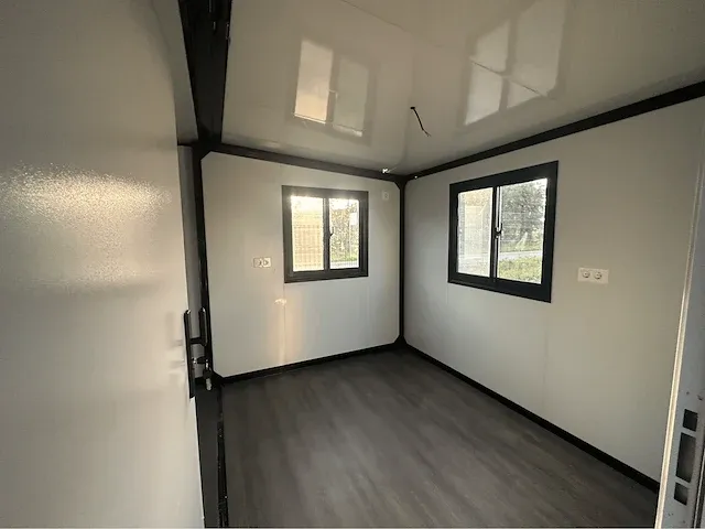 Mobile houses nl - complete deluxe dark grey - tiny house / chalet complete deluxe dark grey - afbeelding 41 van  63