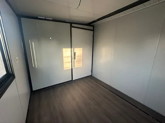 Mobile houses nl complete deluxe dark grey tiny house / chalet - afbeelding 40 van  63