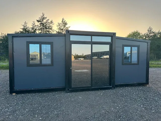 Mobile houses nl complete deluxe dark grey tiny house / chalet - afbeelding 34 van  63