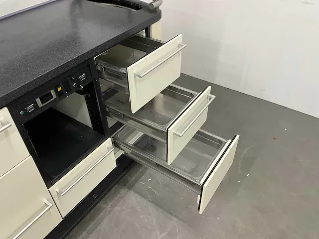 Mobitech - 7.190 upgrade - gekoelde maaltijden serveerwagen - afbeelding 7 van  12