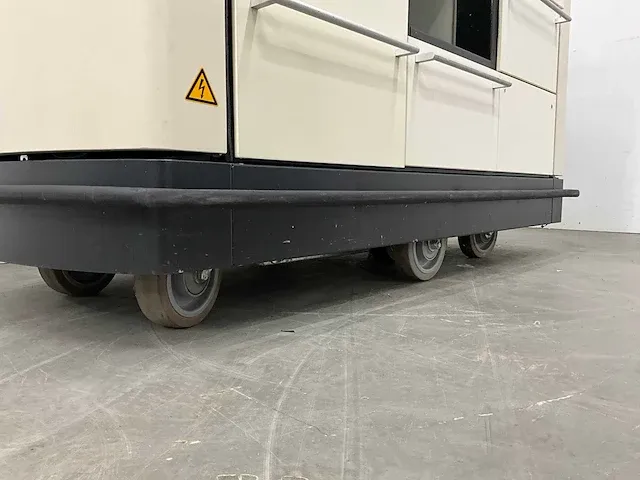 Mobitech - 7.190 upgrade - gekoelde maaltijden serveerwagen - afbeelding 10 van  12