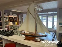 Model zeilboot - afbeelding 2 van  6