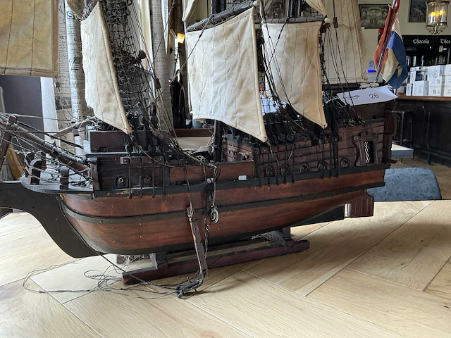 Model zeilschip - afbeelding 2 van  6