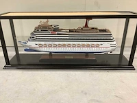 Modelboot - afbeelding 1 van  6