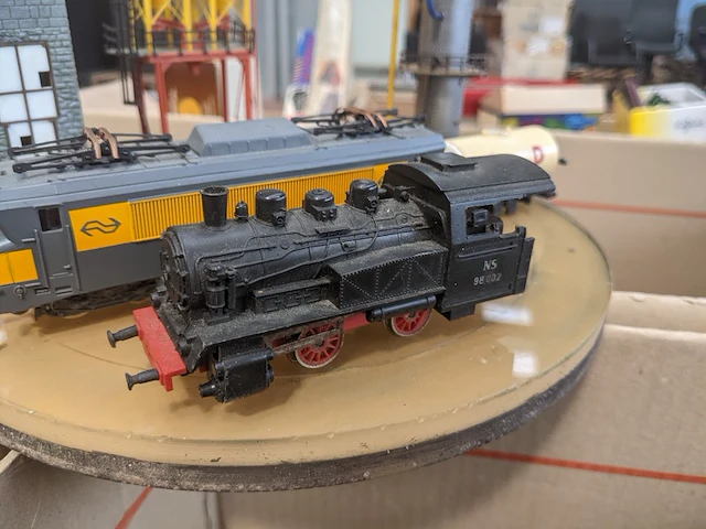 Modelspoor en toebehoren o.a. fleischman, revell, pola - afbeelding 26 van  49