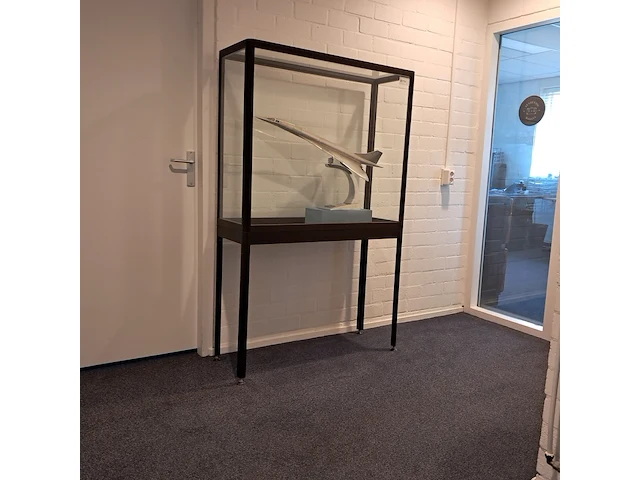 Modelvliegtuig concorde - afbeelding 7 van  27