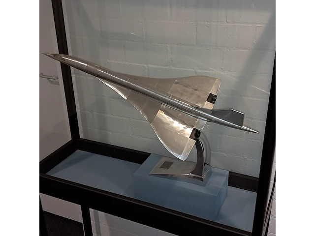 Modelvliegtuig concorde - afbeelding 12 van  27