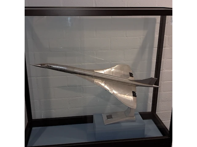 Modelvliegtuig concorde - afbeelding 21 van  27
