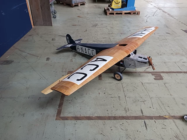 Modelvliegtuig fokker, f7 - afbeelding 2 van  22