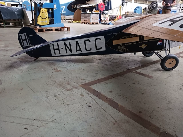 Modelvliegtuig fokker, f7 - afbeelding 22 van  22