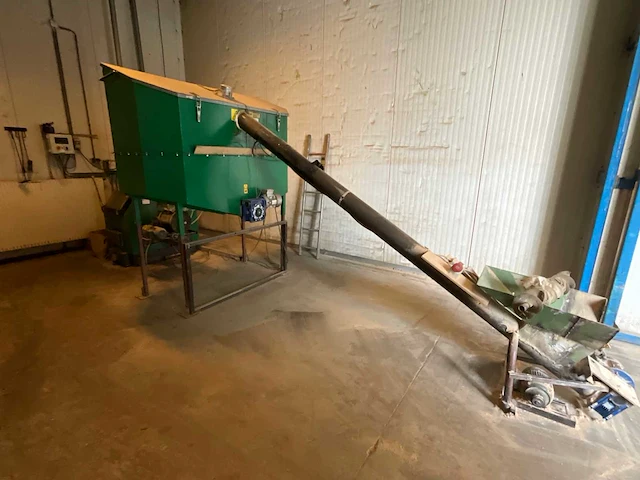 Moderator smok houtsnipperketel azsb 60 kw v.v. automatische feeder, rvs rookkanaal - afbeelding 1 van  17