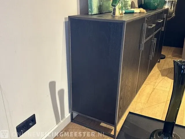 Modern zwart eiken dressoir | black oak collectie, zwart - afbeelding 4 van  6