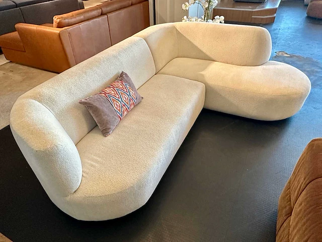 Moderne organische bank met longchair - afbeelding 2 van  8