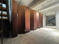 Moderne paskamers met messing details - afbeelding 1 van  14