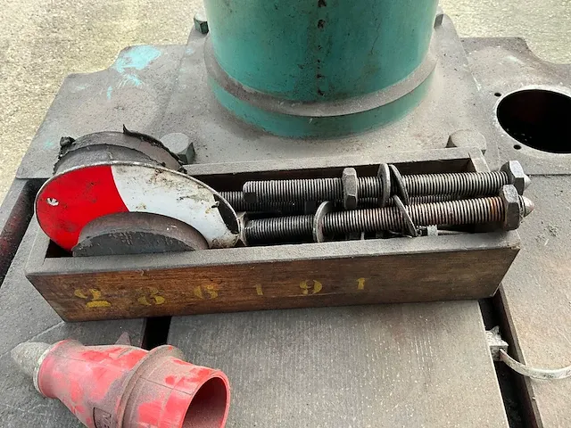 Modigs rbm 28 kolomboormachine - afbeelding 10 van  11