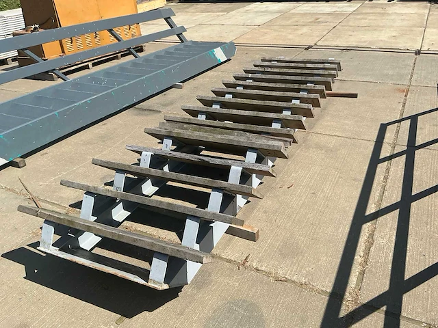 Modulaire trap - afbeelding 1 van  5